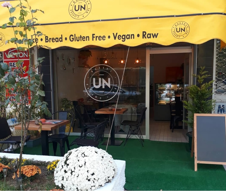 Un Bakery Tea Coffee